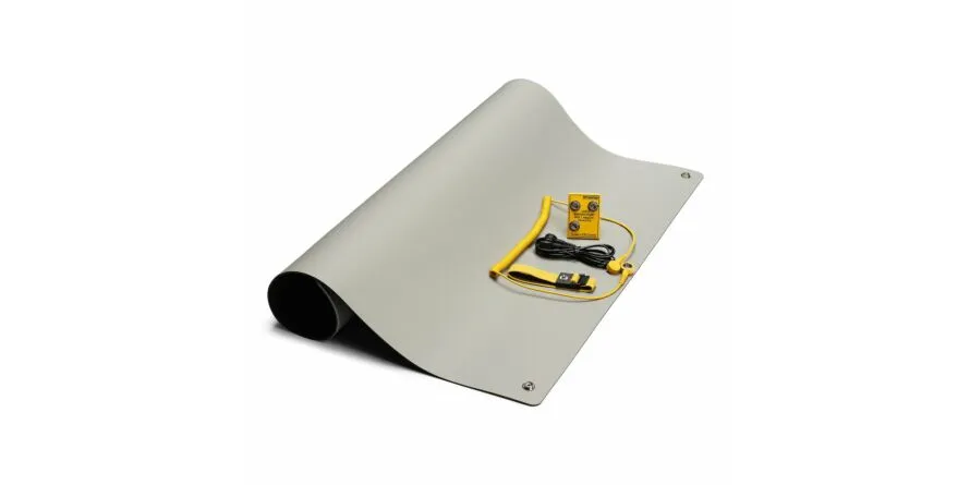 ESDTAFELMATTENSET S PRO SWISS, 600 X 600 MM, ZWITSERSE AARDINGSPLUG, 5DELIG