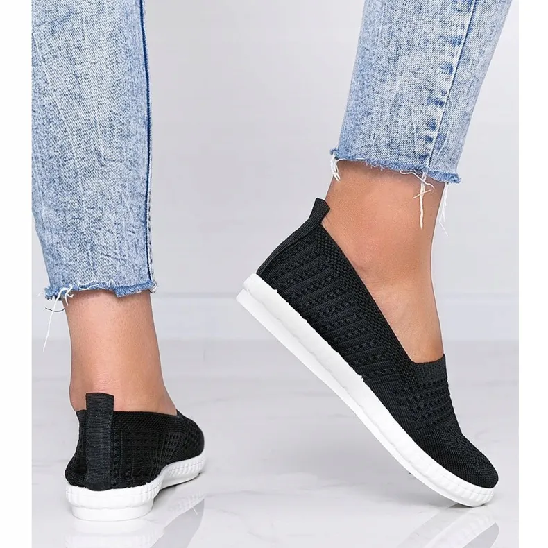 Zwarte Slip On opengewerkte Funk sneakers
